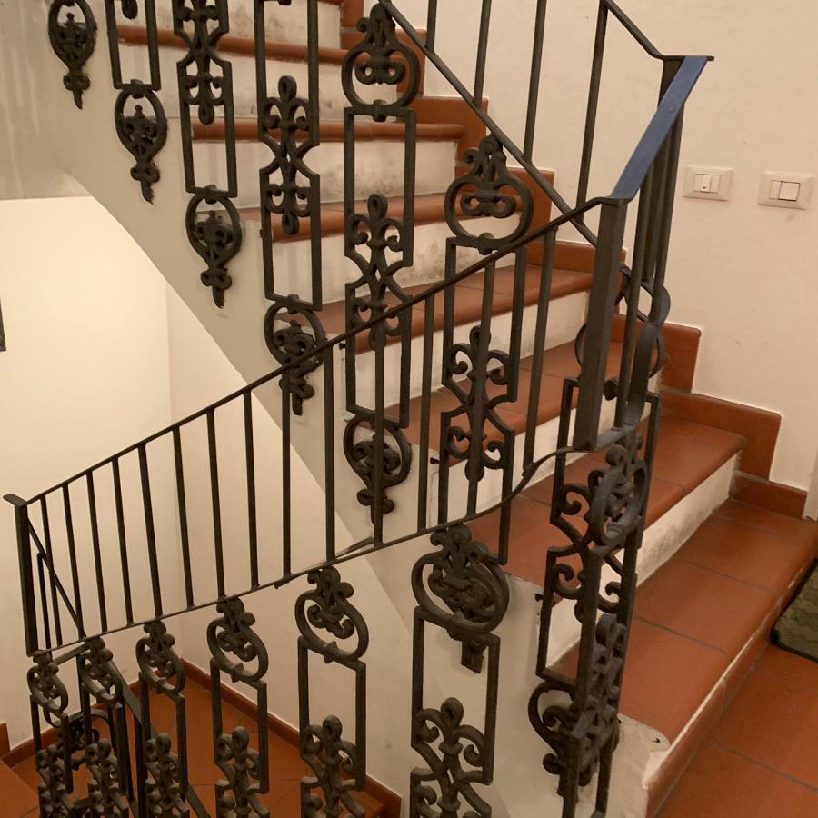 Whouse Suite Apartment Mirasole Bologna Bagian luar foto