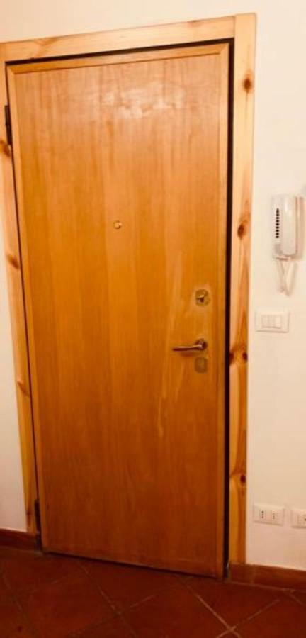 Whouse Suite Apartment Mirasole Bologna Bagian luar foto