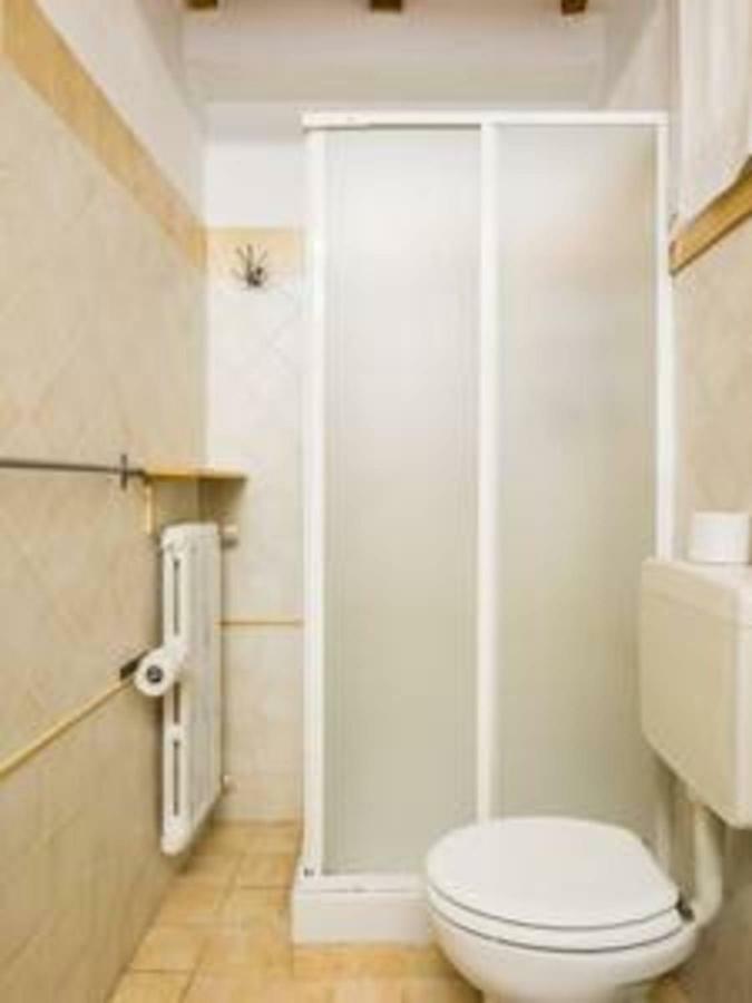 Whouse Suite Apartment Mirasole Bologna Bagian luar foto